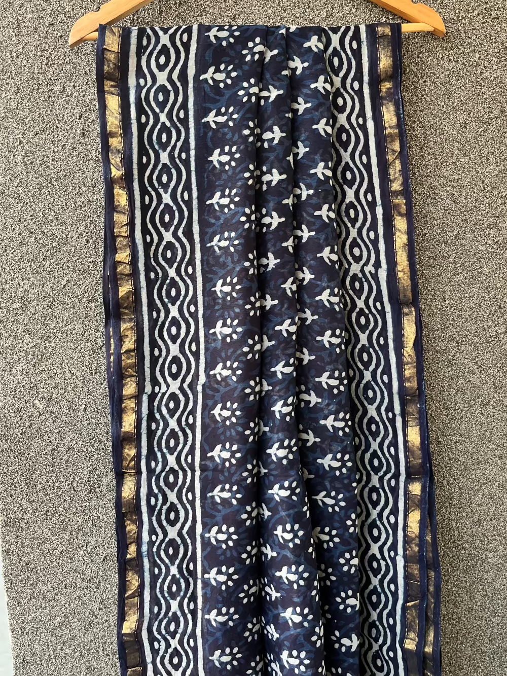 Indigo Dotted flower Dabu Chanderi Saree