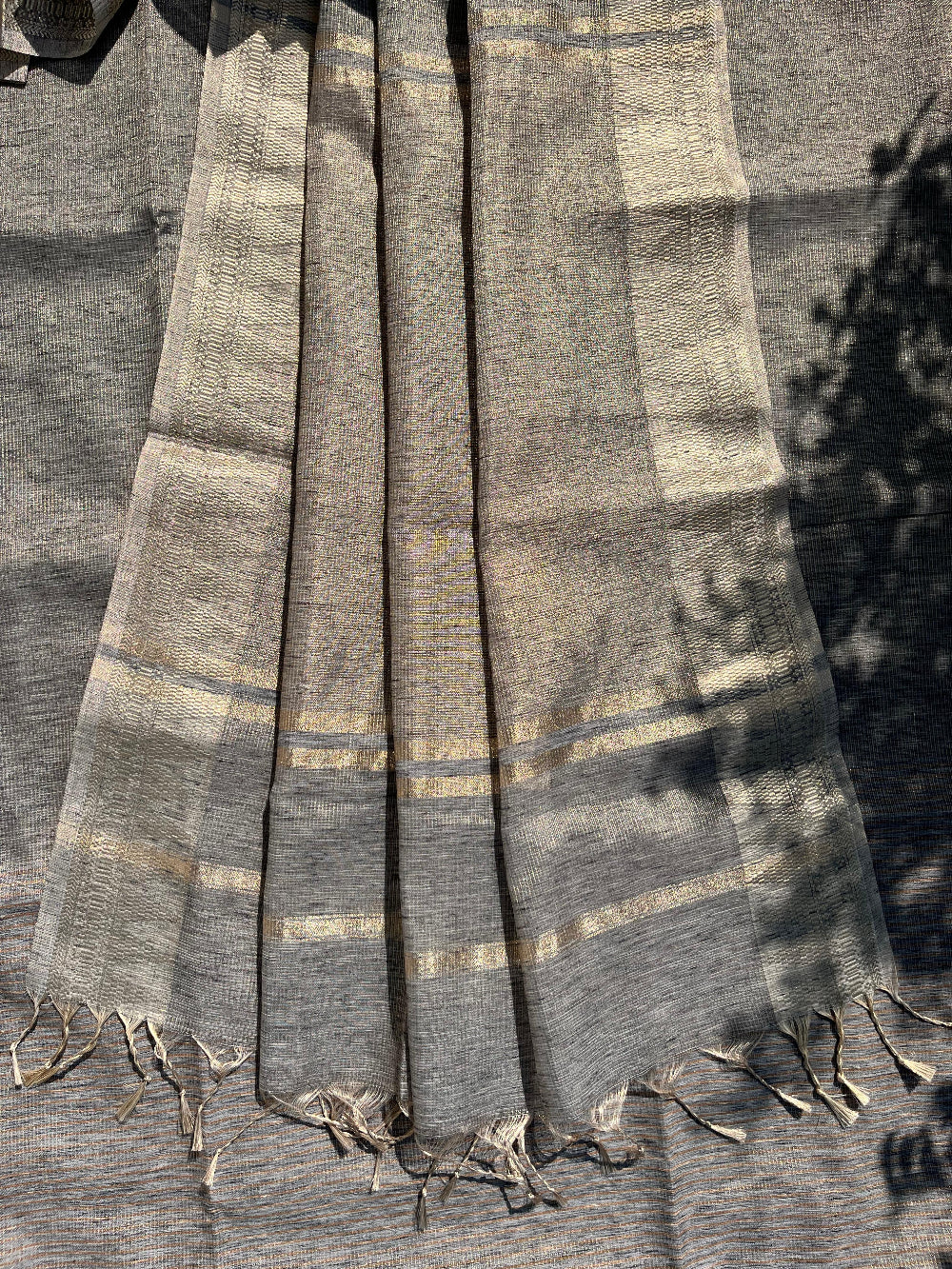 Tissue Temple Border saree