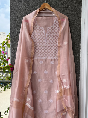Sanchita Dusty pink Chikankari Kurta set with Mukaish work