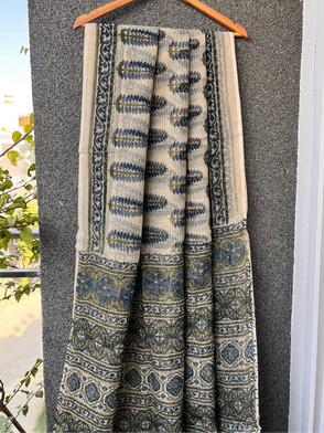 Beige & Blue Leaf motif Bagru Kota doriya Saree
