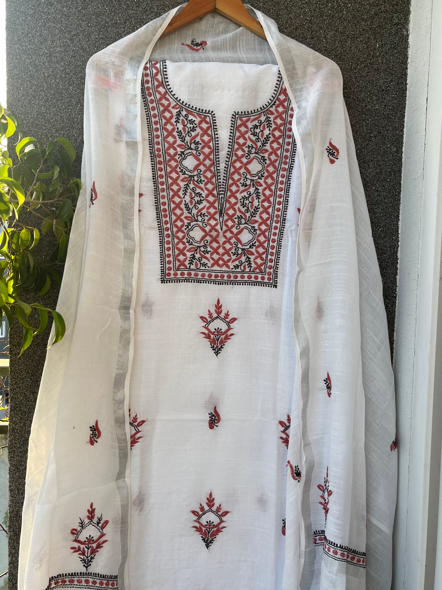 Noor Red & black Unstitched Linen Chikankari  2 pc Suit Set